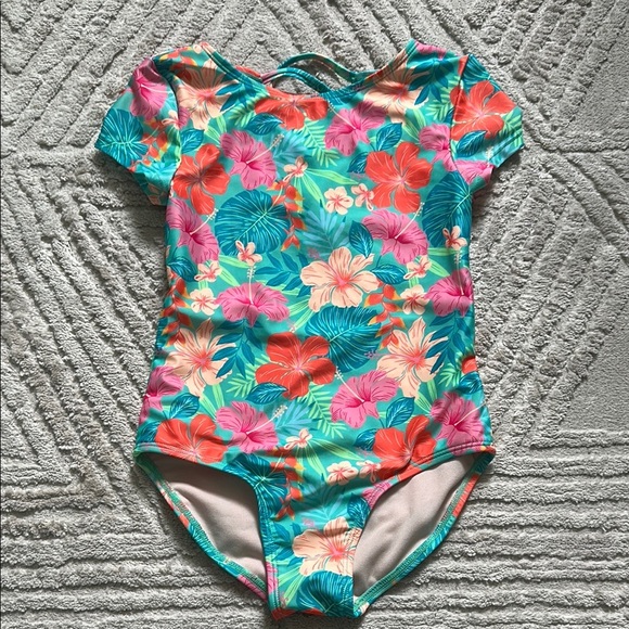 art class Other - Floral Short Sleeve Swimsuit- Art Class size 6/7